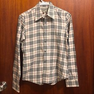 SALE!✨ Burberry Long Sleeve Button Up Shirt